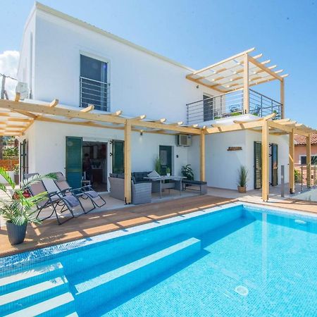 Acharavi Beach Villa Екстер'єр фото