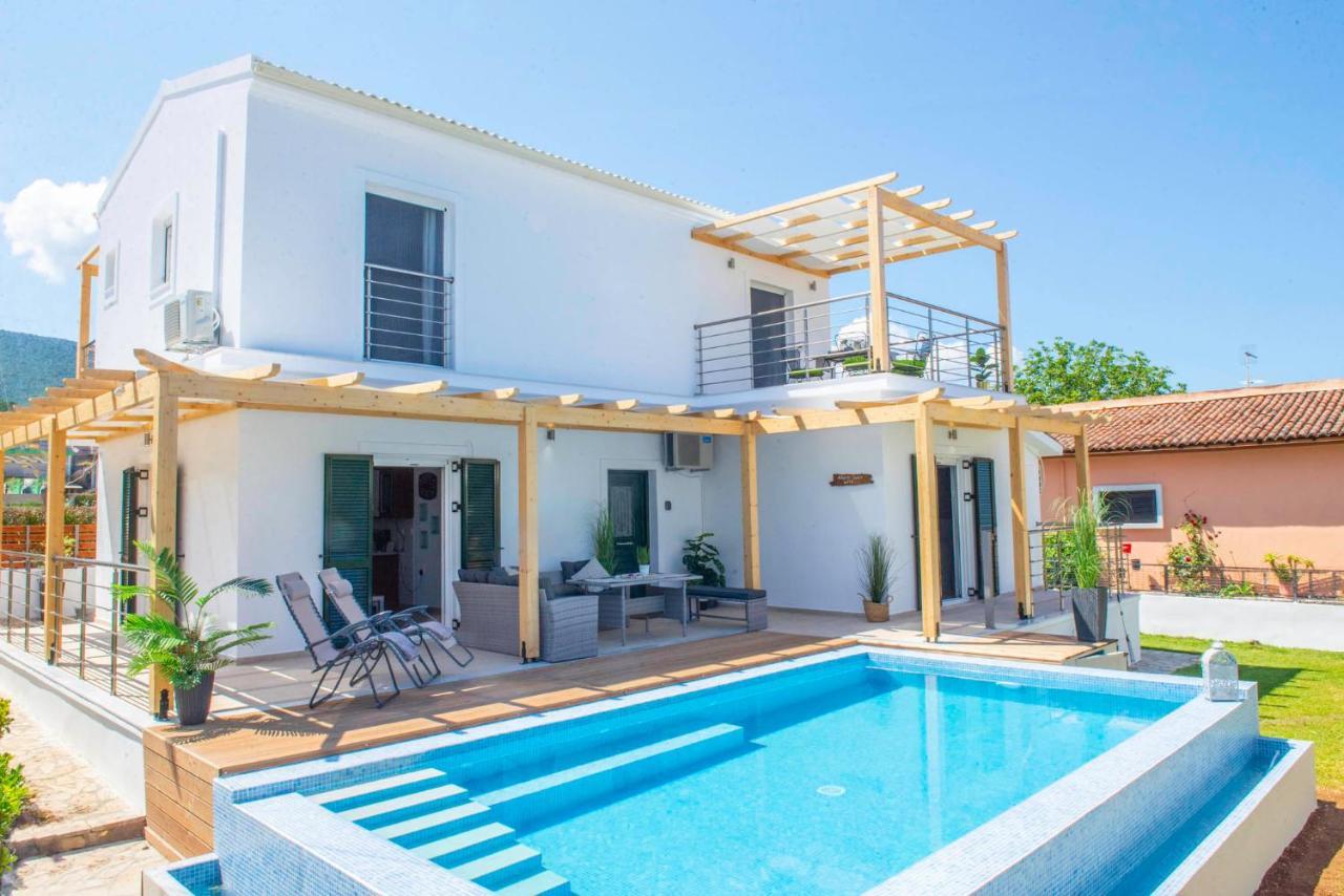 Acharavi Beach Villa Екстер'єр фото