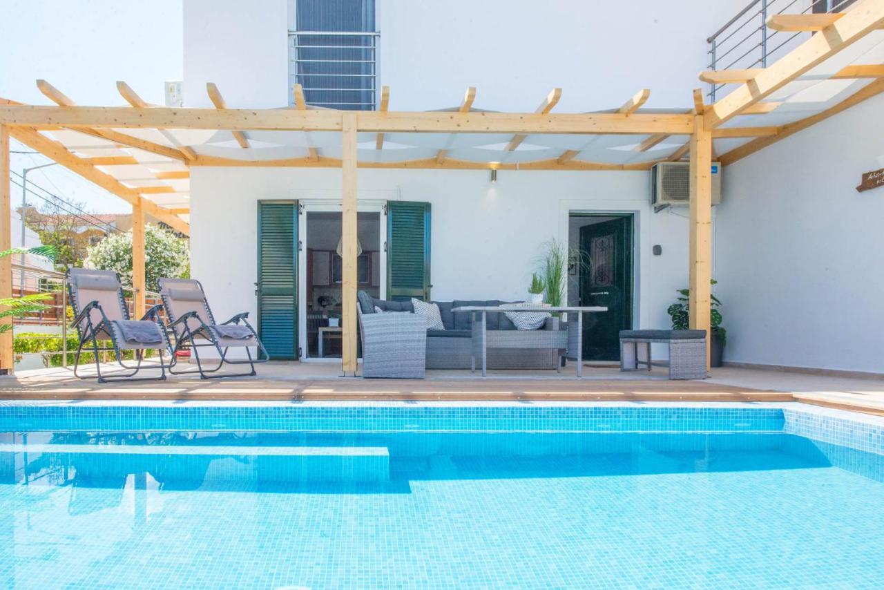 Acharavi Beach Villa Екстер'єр фото
